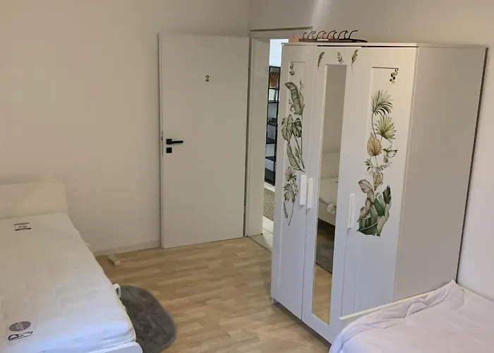 Grosses Juwel-monteurzimmer-privatzimmer Homestay